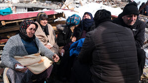 물 &middot; 연료 &middot; 전력 동났다&hellip;WHO '생존자 2차 재난' 진단