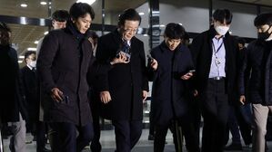 이재명 11시간 조사받고 귀가