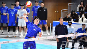 프로배구 최하위 삼성화재, OK금융 꺾고 4연승