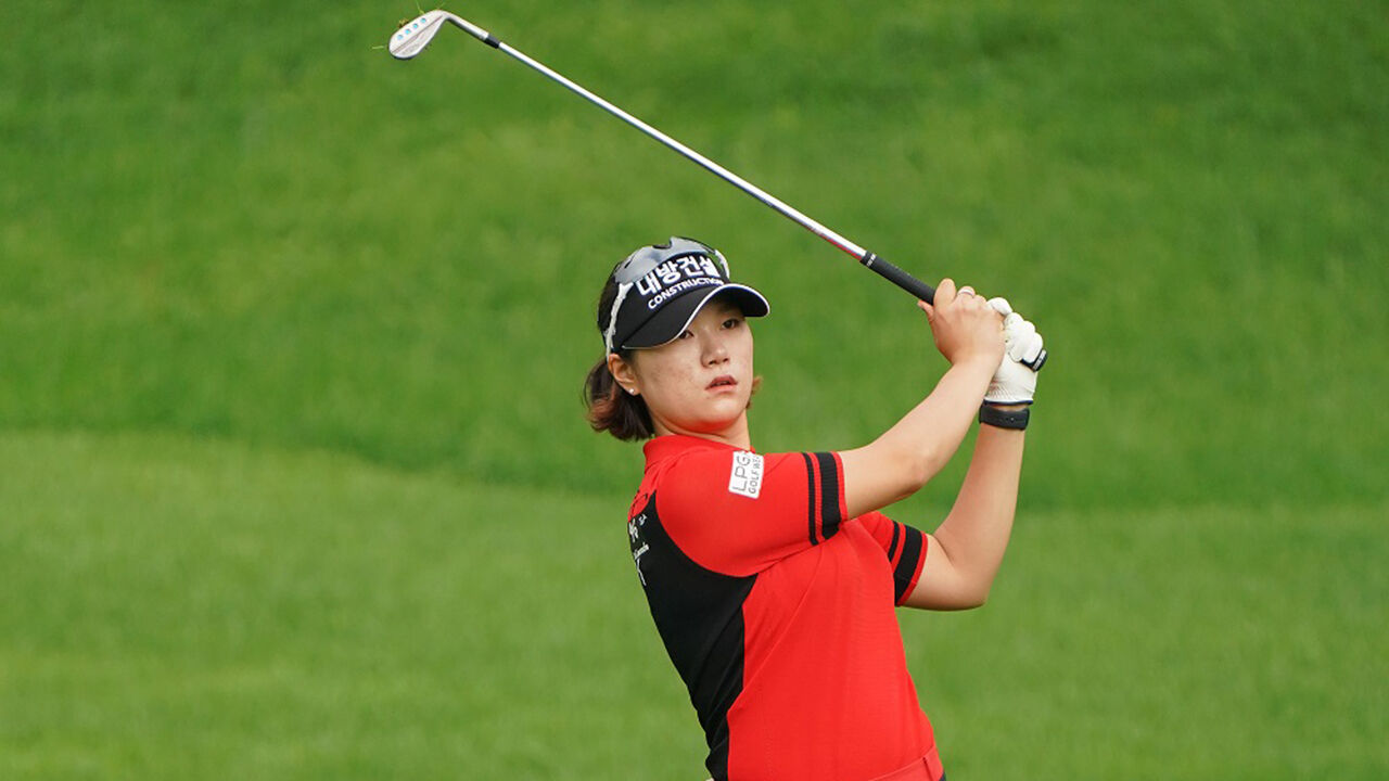 KLPGA Rookie '177cm' Kim Minseon 7 signs contract with Wow Management