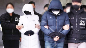 숨진 초등생 계모 "사죄"&hellip;'최고 사형' 학대살해죄 묻는다