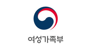 민간 아이돌봄사 범죄 경력 조회&hellip;돌봄지원법 개정안 여가위 통과