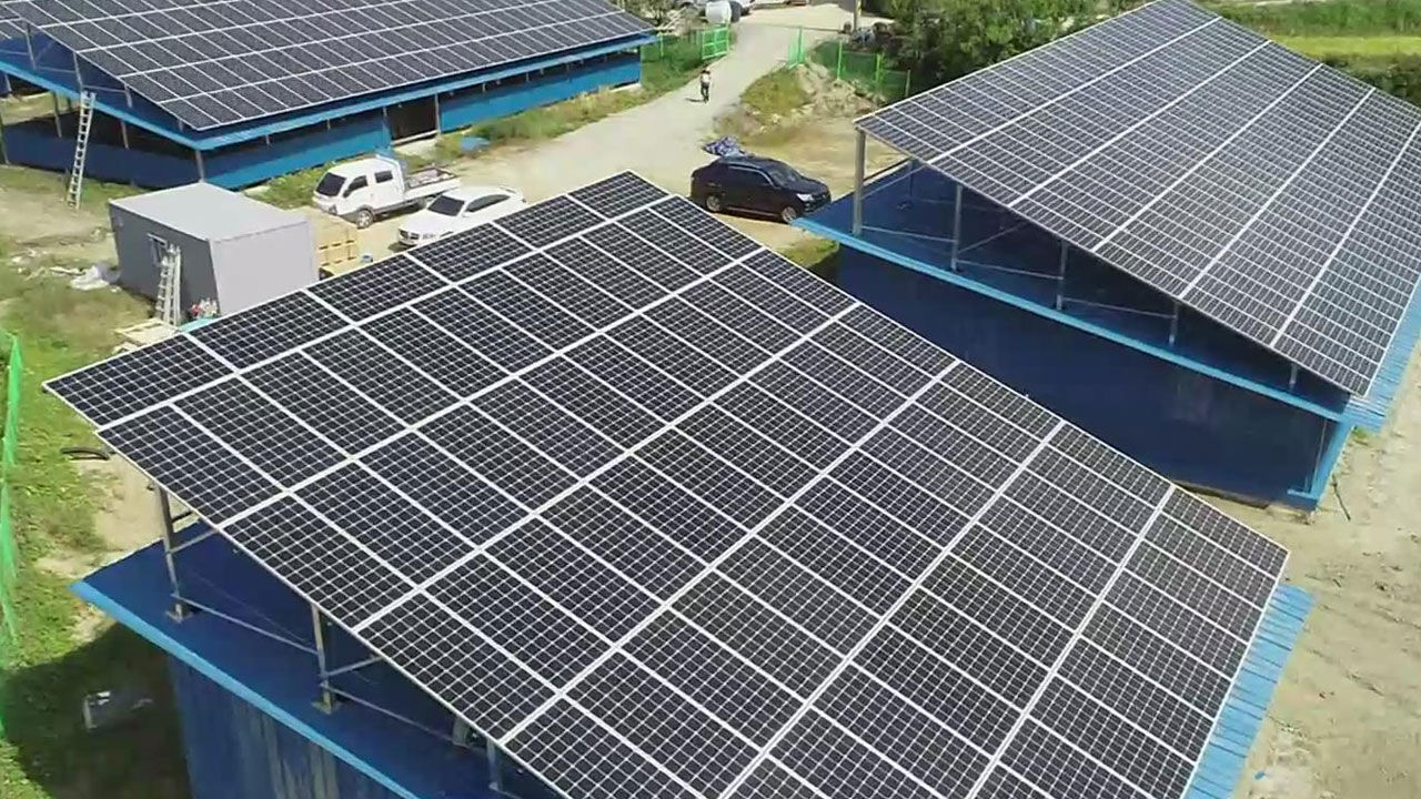 호주, 하루 3시간씩 태양광 전력 수백만 가구에 무료 제공