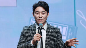 검찰, 'SG발 주가조작 연루' 가수 임창정 피의자 소환