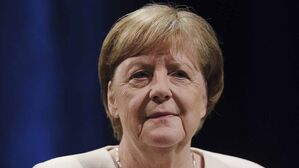 메르켈, 우크라 문제 제언&hellip;"협상 시나리오도 고려해야"