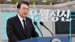 윤 대통령, 2년연속 광주 찾아 "오월 정신 아래 하나" 통합메시지