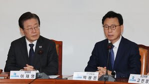 발언하는 박광온 원내대표