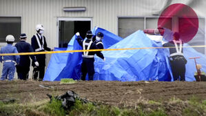 대낮 흉기 난동에 "탕탕"…범인은 일본 시의회의장 아들