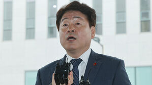 기동민 "1억 수수, 공상과학소설"…김봉현 증인 채택