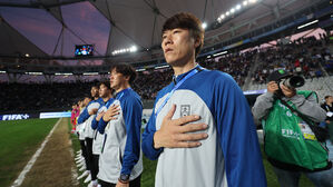 김은중 감독 "찬스 못 살려 아쉬워…선수들 100% 쏟아냈다"