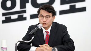 윤상현, '전농 트랙터 시위'에 "난동세력, 몽둥이가 답"