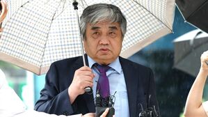 [영상] 한상혁 전 방통위원장 "공소사실 자체가 문제"...첫 공판 출석해 남긴 말은