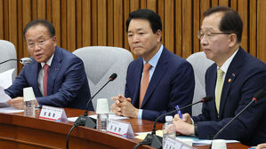 여 "오염수 방류 5&sim;7개월 뒤 한국 해역서 방사능 물질 나오면 책임"