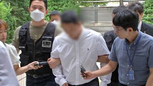 "차 빼달라" 요구한 여성 폭행한 전직 보디빌더&hellip;"징역 2년"