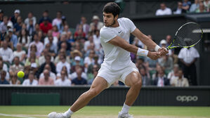 알카라스, 윔블던 4강 진출&hellip;조코비치와 '세기의 대결' 성사될까