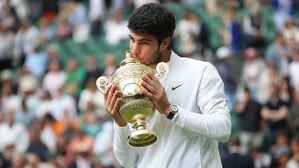 '조코비치 꺾고 윔블던 우승' 알카라스 "꿈 이뤄 행복"