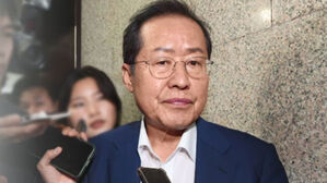 '폭우 골프' 진상 조사한다&hellip;홍준표는 "국민정서법 정치"