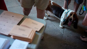 스페인 우파 국민당, 과반 의석 못 미치는 1위 예측