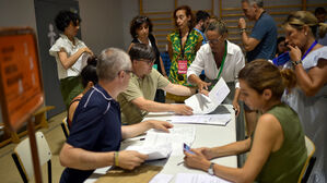 스페인 총선 개표 막바지&hellip;좌우 어느 진영도 과반 못 미쳐