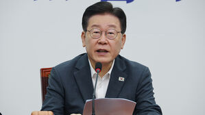 이재명, 검찰 출석 앞두고 당원들에게 "1원 한 푼 사익 없다&hellip;조작"