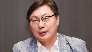 '대북송금 &middot; 뇌물수수 혐의' 이화영 1심 징역 9년 6개월 선고