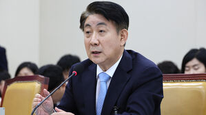 이동관 청문보고서 채택 불발&hellip;윤 대통령, 재송부 요청 후 임명 관측