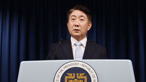 이동관 방송통신위원장