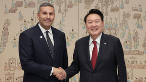 윤 대통령, 칼둔 아부다비 행정청장 오찬&hellip;"1년간 관계 비약적 발전"