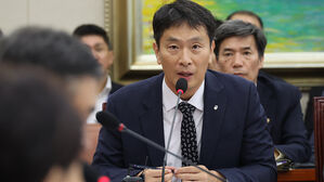 금감원장, 라임 재검사 논란에 "국민 알 권리 위해 원칙대로 검사"
