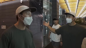 [SBS Star] Kim Jong-kook Is Astounded by the Massive HYBE Headquarters