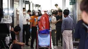 단식 18일째 이재명, 병원 이송 거부&hellip;구급차 출동했다가 철수