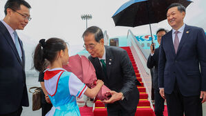 한덕수-시진핑, 중국 항저우 시내서 양자 면담 시작