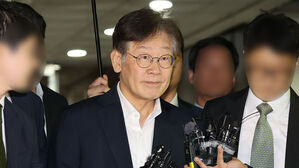 닻 올린 '위증교사' 재판&hellip;공동 피고인 소원대로 빨리 끝날까 [이재명 재판 취재파일(8)]