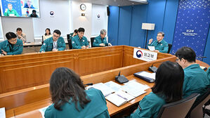 정부, 이스라엘에 특별여행주의보…박진 장관 주재 대책회의