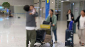 "안 뜨는 비행기 많아…남은 교포 걱정" 192명 인천 도착