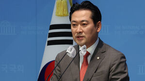 여 "이재명 '내각 총사퇴' 요구 &middot; 노란봉투법 등 민생도 협치도 아냐"