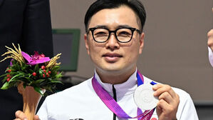 은메달 딴 김정남 (사진=대한장애인체육회 제공, 연합뉴스)