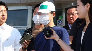 검찰, 6살 딸 앞에서 옛 연인 살해한 스토킹범에 사형 구형