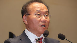 국민의힘, 한동훈 &middot; 이동관 탄핵 추진에 "신사협정 해놓고 힘자랑"