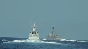 中 자극한 美 함정의 제주 기항…복잡한 동맹 셈법 [취재파일]