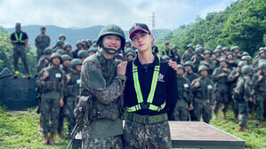 [SBS Star] "His Nickname Is..." BTS JIN's Hoobae Soldier Says He Frequently Treats Their Unit to Good Food