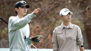 'KLPGA 5승' 김시원 은퇴…이번 주는 박성현 캐디로
