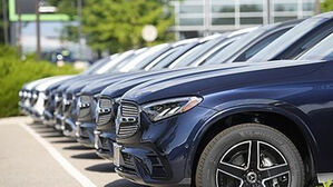 트럼프 "매우 가까운 미래에 자동차&middot;의약품 등 관세 발표"