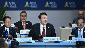 윤 대통령 "무탄소 에너지 앞장설 것&hellip;APEC 협력 기대"