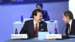 윤 대통령 "한국, 다자무역체제서 선도적 역할할 것"&hellip;2박 4일 일정 마무리