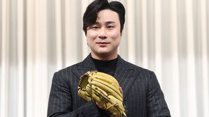 김하성, 첫 MLB 시범경기서 1안타 1볼넷 100％ 출루