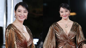 [SBS Star] Kim Hye Soo Thanks Her Stylists for 30 Years of Preparing Her 'Blue Dragon Awards' Dresses