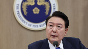 대대적 인적쇄신 임박&hellip;윤 대통령 "다음 주부터 떠나는 분 있을 것"