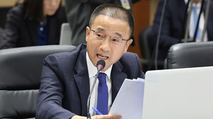 민주당, 전략지역에 청년 &middot; 여성 우선 공천 추진&hellip;경선 우대도