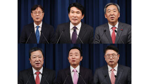 윤 대통령, 대통령실 3실장 체제로 개편…수석 5명 전원 교체